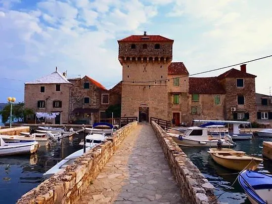 Apartment Palada Kastela