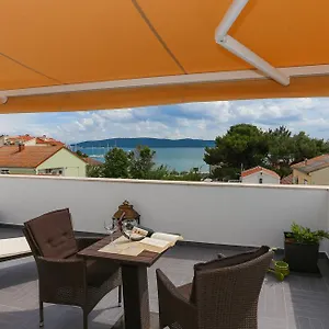 Apartment Ena&toni, Kastela